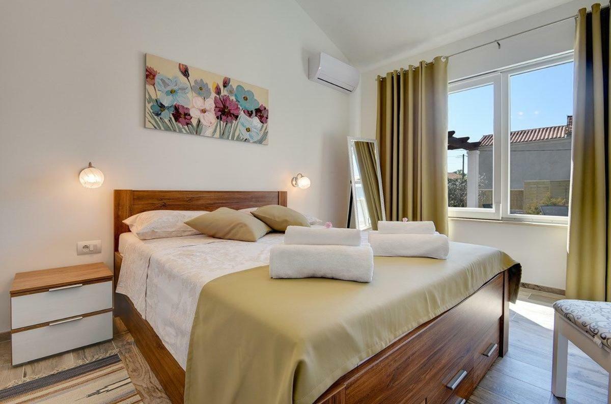 Villa Sunny Home Воднян Экстерьер фото